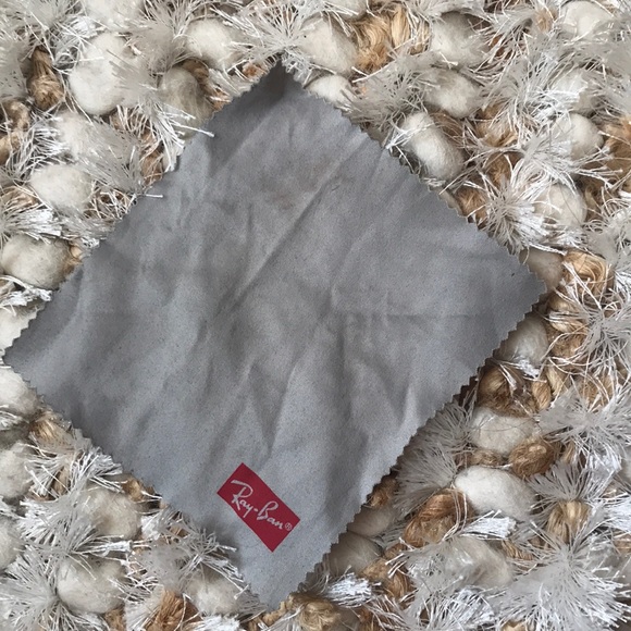 Ray-Ban Glasses Case - Picture 6 of 6